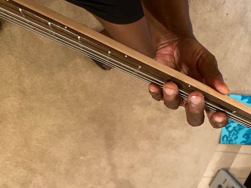 My Bass guitar position and technique Technique BassBuzz Forum