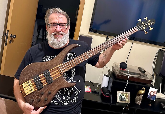 Saulo's bass 2