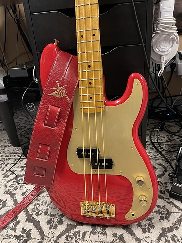 スライドフォールでお願い致します。Down South Playaz Bass Porn - Page 72 - Gear - BassBuzz Forum