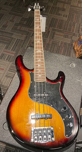 PRS bass front