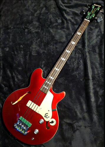 Picsart_22-04-14_18-07-20-690