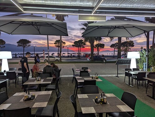 PXL_20250925_165342358