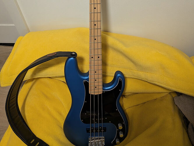 my-p-bass