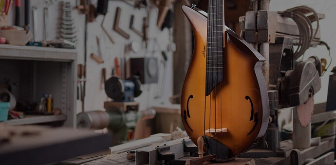 Marcústico in the shop