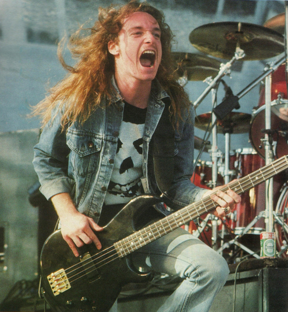 need info on Cliff Burton bass r Bass