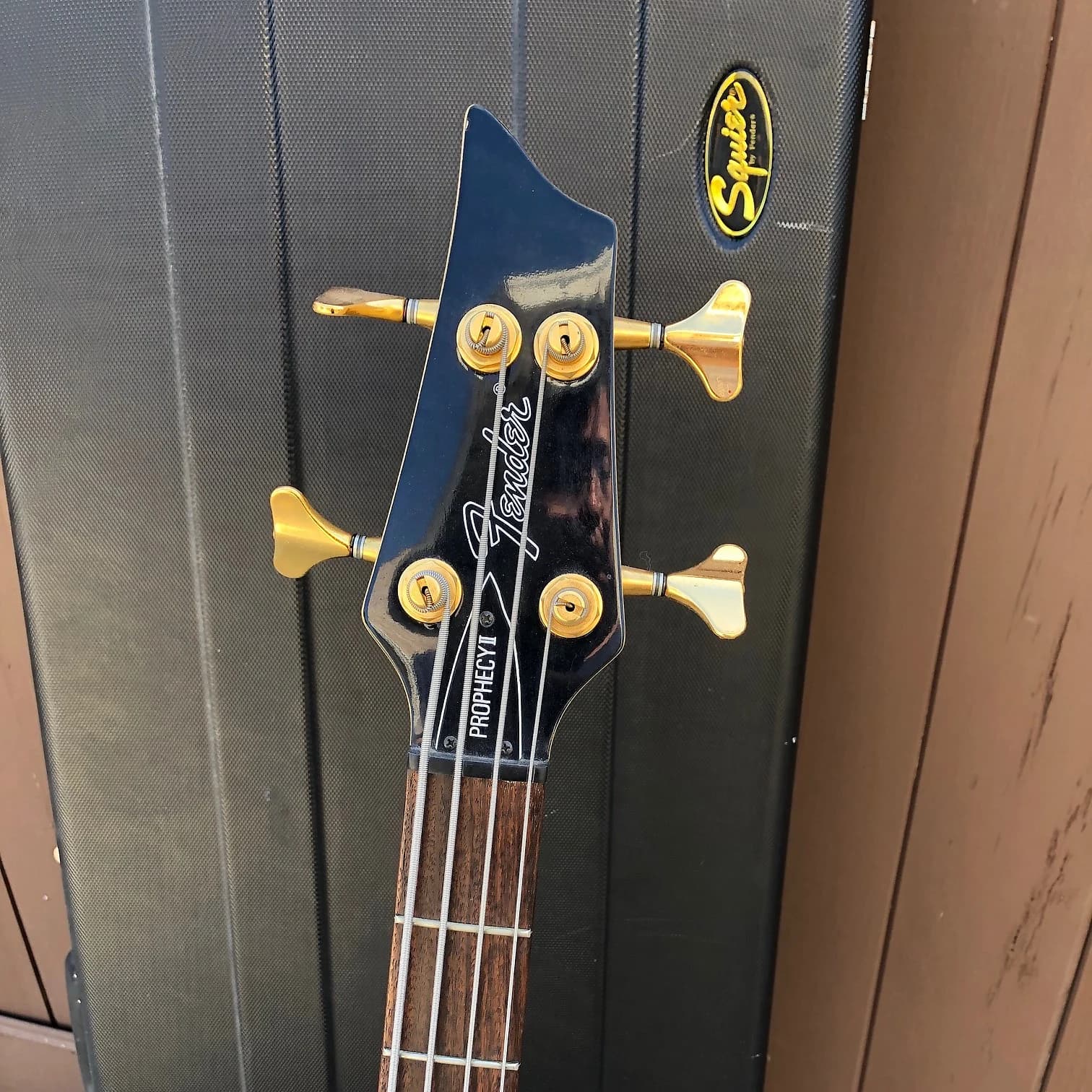 Fender prophecy deals iii bass
