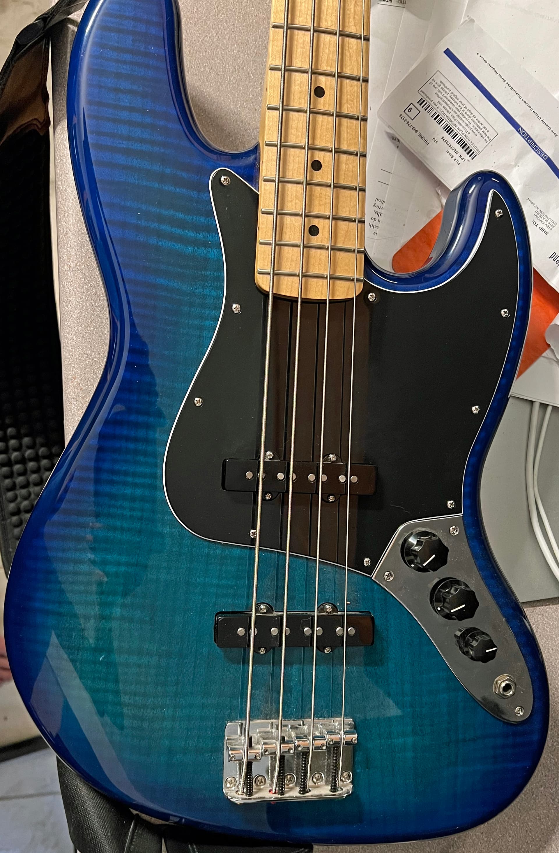 Fender player jazz bass blue burst discount